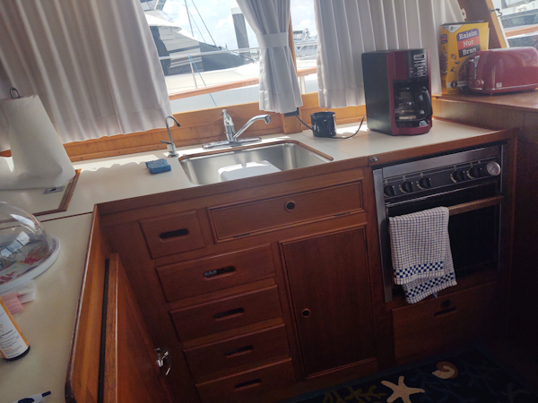 Grand Banks-42 Classic 1993-Santa Maria Stuart-Florida-United States-L-Shaped Galley And SS Sink-3303562