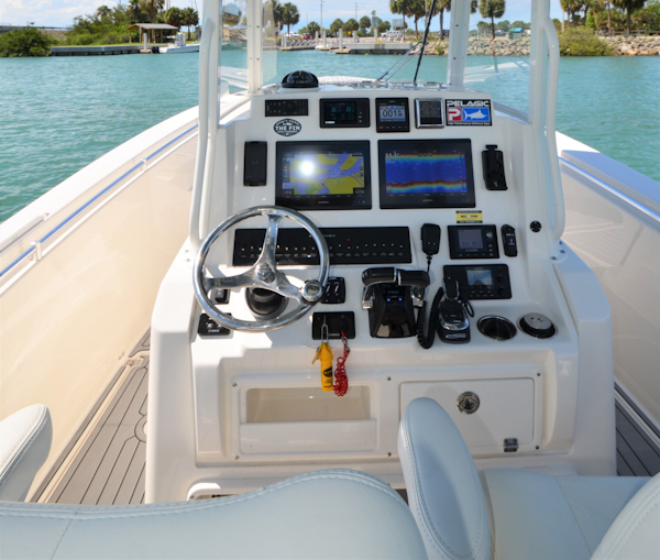 Cobia-301 Center Console 2019-Get The Net Stuart-Florida-United States-2x Garmin GPS 8612-3306990