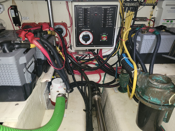 Mainship-400 Trawler 2007-ADRIFT Stuart-Florida-United States-Engine Room Aft-3313113