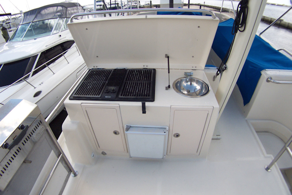 Mainship-400 Trawler 2007-ADRIFT Stuart-Florida-United States-Grill  Ice Maker  Sink-3313100