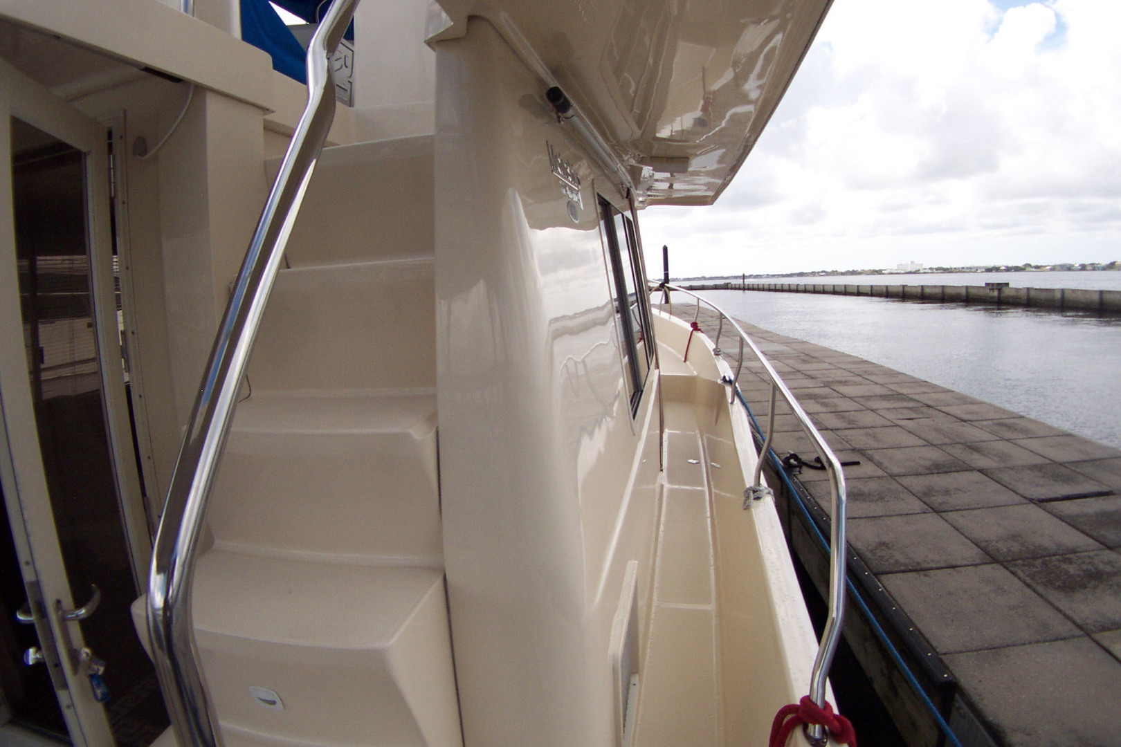 Mainship-400 Trawler 2007-ADRIFT Stuart-Florida-United States-Starboard Side Deck-3313106 | Thumbnail