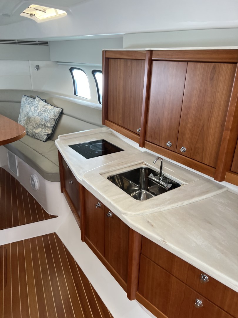 Intrepid-475 Sport Yacht 2019-LUMA IV Miami-Florida-United States-3314069 | Thumbnail