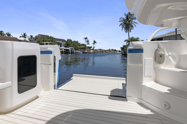 Intrepid-477 Evolution 2020 -Delray-Florida-United States-3337211