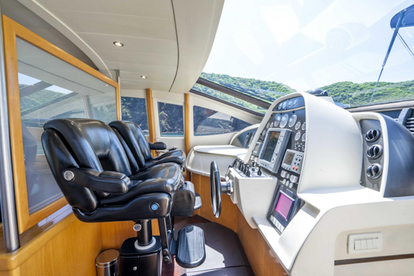 Pershing-76 Motor Yacht 2005-Denise Santa Marta-Colombia-2005 Pershing 76 Motor Yacht  Denise  Helm-3333410