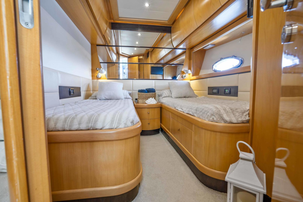 Pershing-76 Motor Yacht 2005-Denise Santa Marta-Colombia-2005 Pershing 76 Motor Yacht  Denise  Starboard Guest Stateroom-3333429