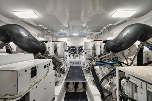 Viking-48 Sport Tower 2018-Chairman Islamorada-Florida-United States-3386333