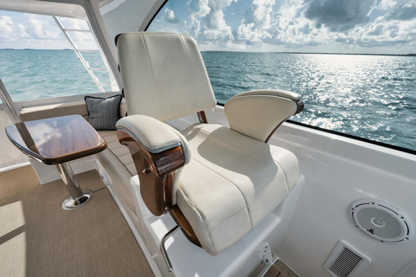 Viking-48 Sport Tower 2018-Chairman Islamorada-Florida-United States-3386280