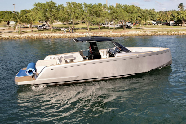 Pardo Yachts-43 2018-Silver Surfer Aventura-Florida-United States-Starboard Side-3350065