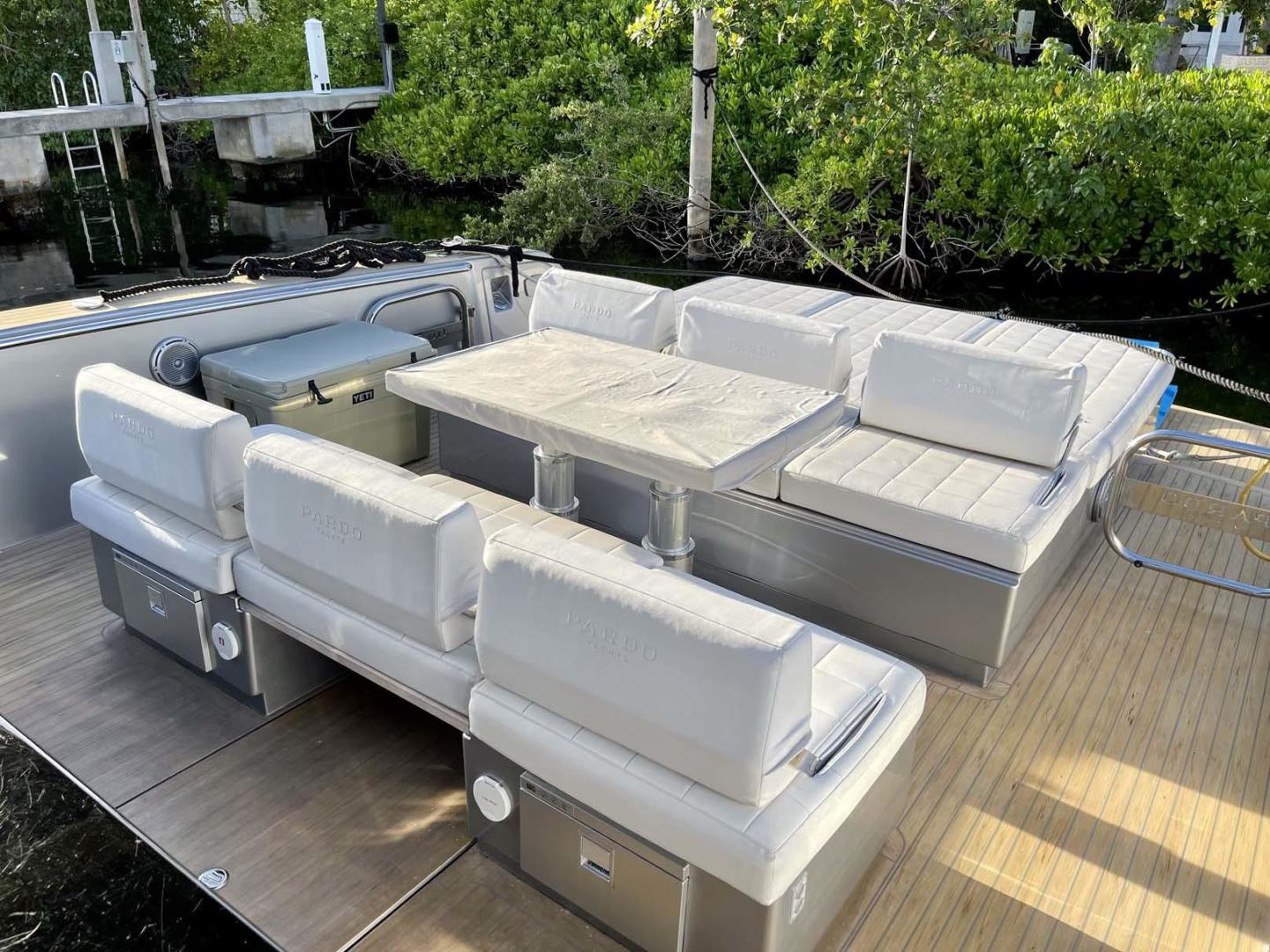 Pardo Yachts-43 2018-Silver Surfer Aventura-Florida-United States-Cockpit Seating And Table-3350060 | Thumbnail