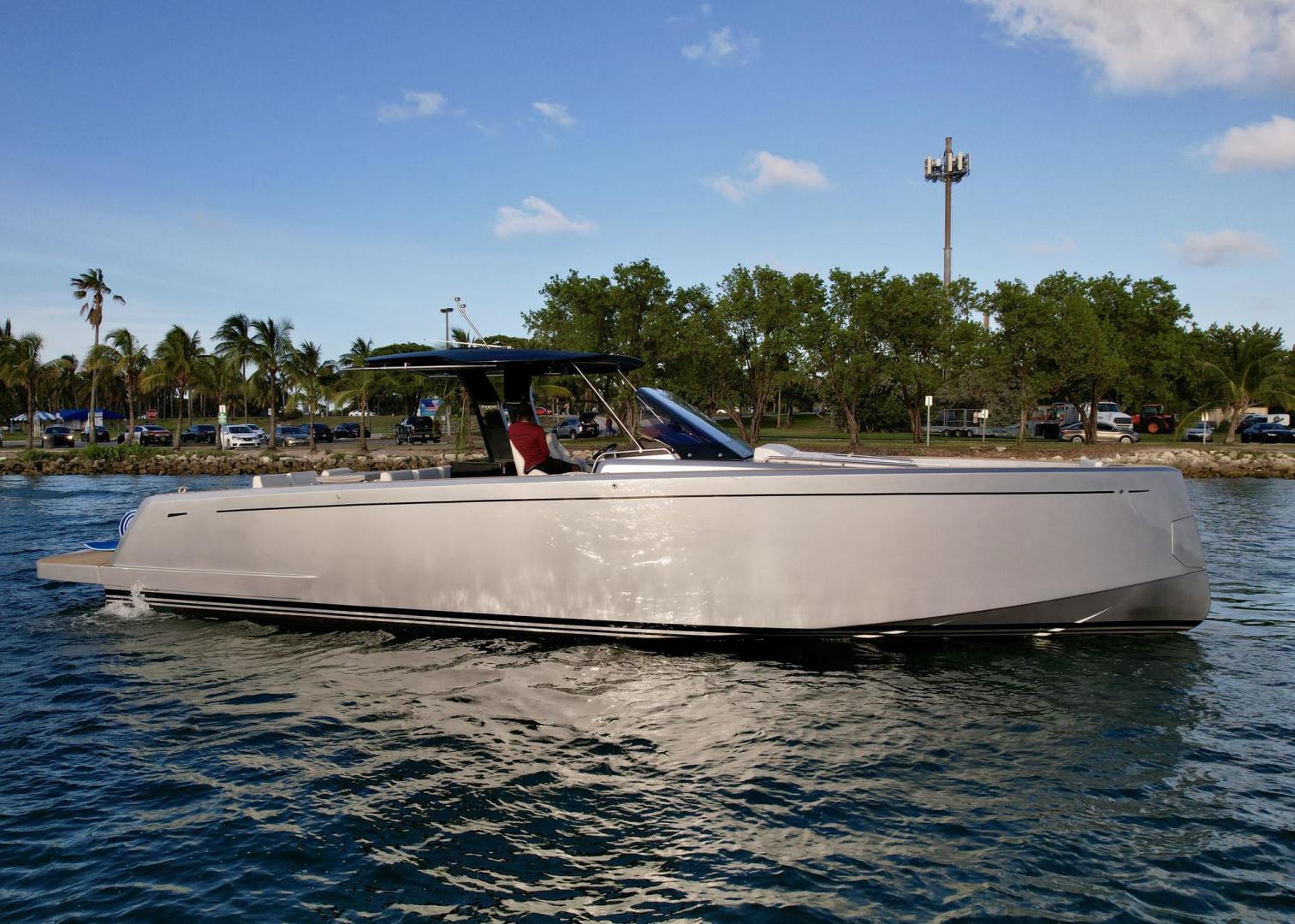 Pardo Yachts-43 2018-Silver Surfer Aventura-Florida-United States-Starboard Side-3350063 | Thumbnail