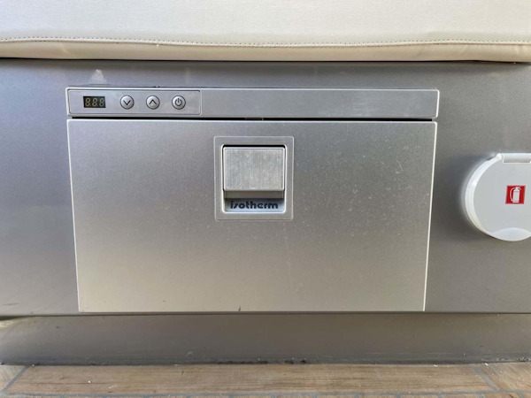Pardo Yachts-43 2018-Silver Surfer Aventura-Florida-United States-Fridge And Freezer Drawers-3350057