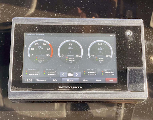 Pardo Yachts-43 2018-Silver Surfer Aventura-Florida-United States-Volva Penta Display-3350047