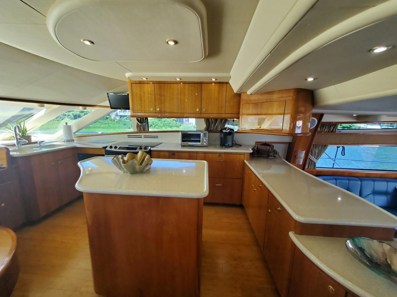 Used Neptunus 62' 62 FLY For Sale In Massachusetts NOVA KANE United