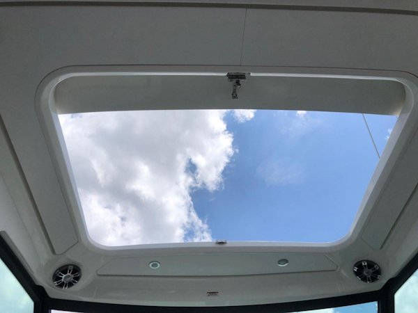 Sea Ray-320 Sundancer 2021 -Palm Coast-Florida-United States-3356255