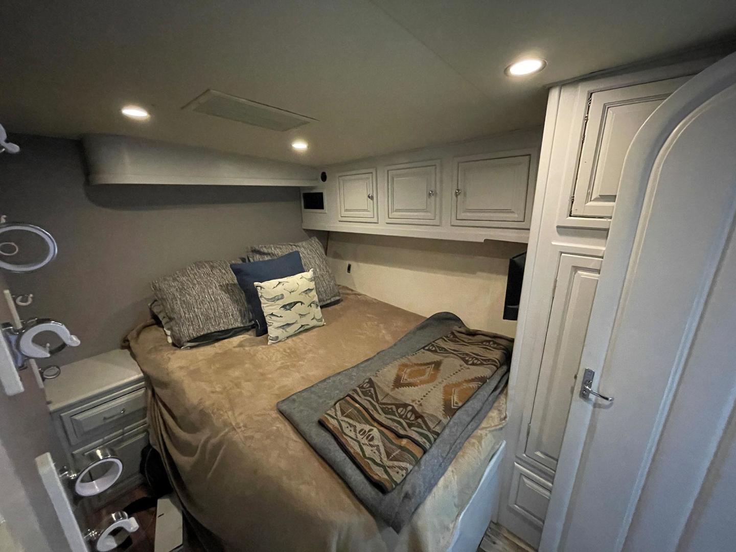 Custom Carolina-Lewis Brothers 54 Flybridge S/F 1995-Bodacious Cape May-New Jersey-United States-3371114 | Thumbnail