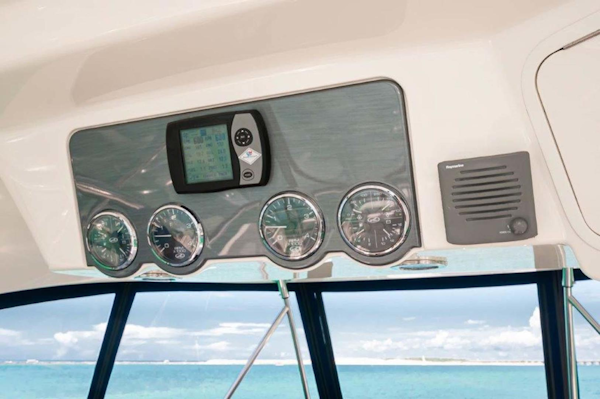Sea Ray-Sedan Bridge 2007-Ruth Anne Destin-Florida-United States-Helm Overhead Electronics-3380106