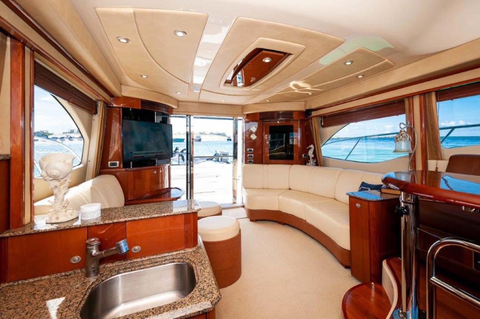 Sea Ray-Sedan Bridge 2007-Ruth Anne Destin-Florida-United States-Salon-3380072 | Thumbnail