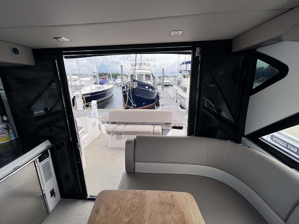Regal-42 Sport Coupe 2015-Comfortably Numb Warwick-Rhode Island-United States-3400639
