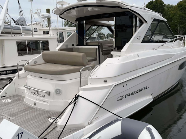 Regal-42 Sport Coupe 2015-Comfortably Numb Warwick-Rhode Island-United States-3400658