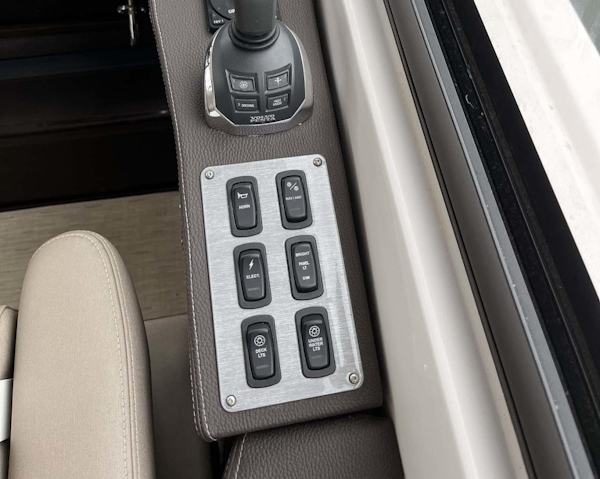Regal-42 Sport Coupe 2015-Comfortably Numb Warwick-Rhode Island-United States-3400649