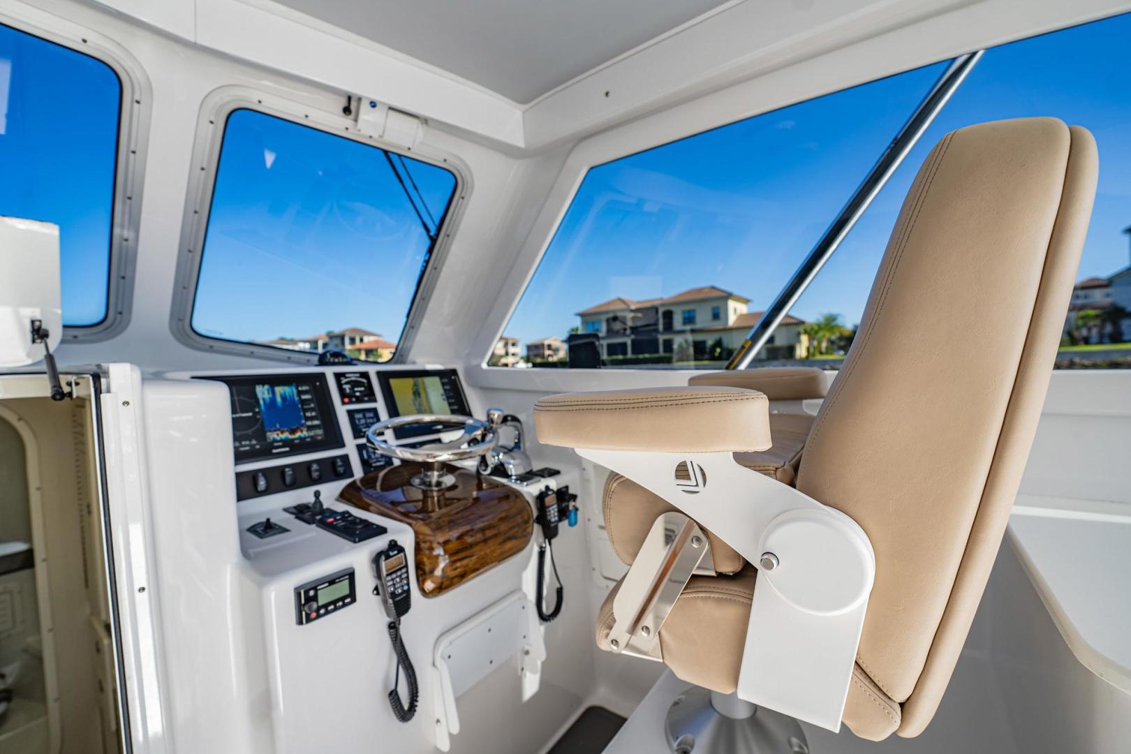 Custom Carolina-Rough Point 39 Flybridge 2019-Gina Marie Chatham-Massachusetts-United States-3522859 | Thumbnail