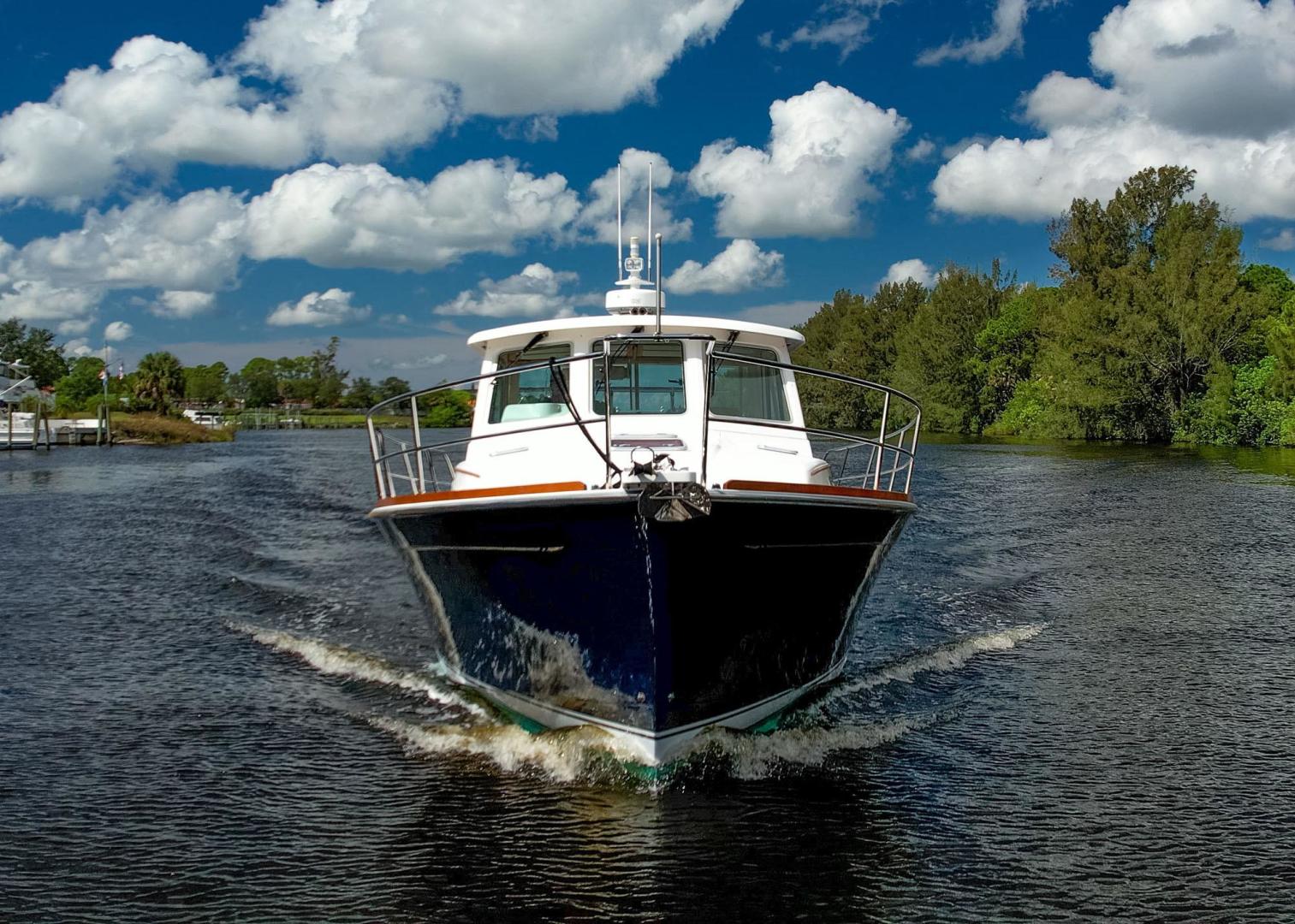 Sabre-42 Hard Top Express 2008-R Girl Stuart-Florida-United States-3407455 | Thumbnail