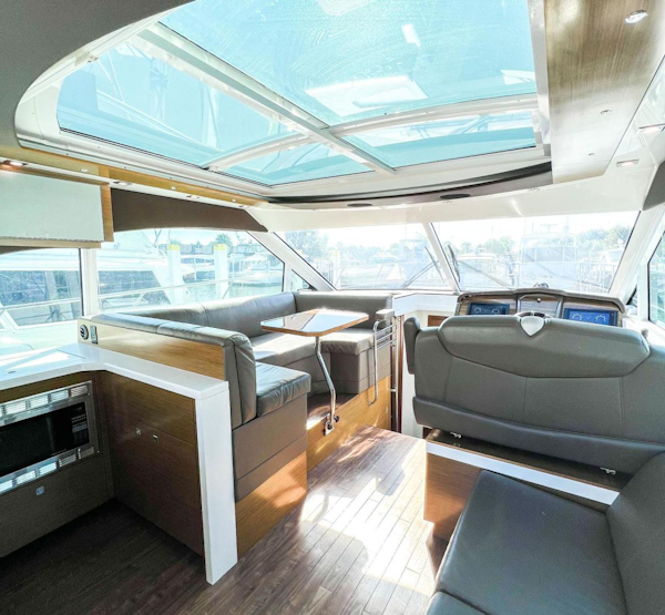 Cruisers Yachts-45 Cantius 2015-Bobbin and Weavin Cleveland-Ohio-United States-3459230
