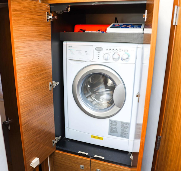 Cruisers Yachts-45 Cantius 2015-Bobbin and Weavin Cleveland-Ohio-United States-3459245