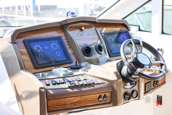 Cruisers Yachts-45 Cantius 2015-Bobbin and Weavin Cleveland-Ohio-United States-3459236