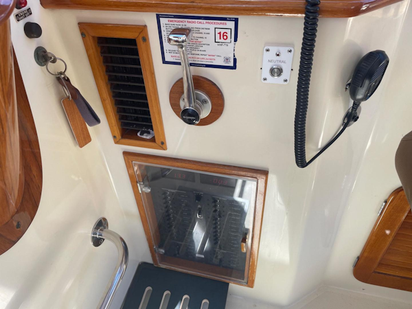 Hinckley-36 Picnic Boat EP 2002-LARK Stonington-Connecticut-United States-3461841