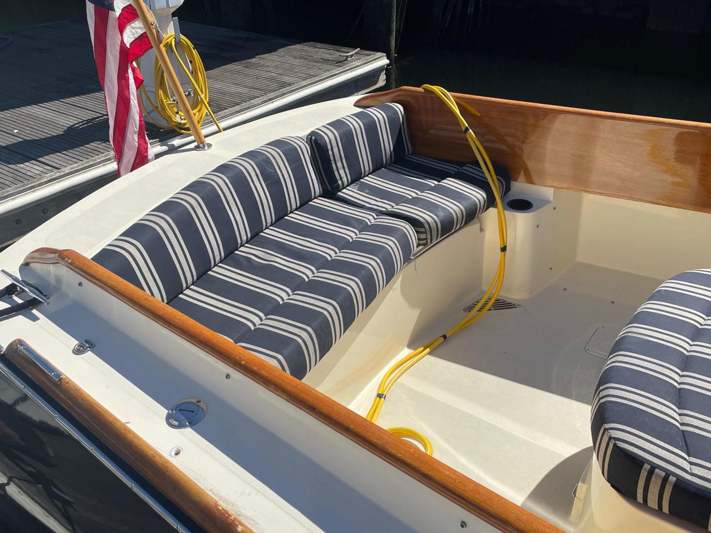 Hinckley-36 Picnic Boat EP 2002-LARK Stonington-Connecticut-United States-3461844 | Thumbnail