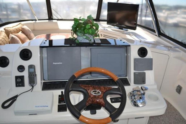 Sea Ray-550 Sedan Bridge 2005-Blood Money Saint Augustine-Florida-United States-Electronics-3467201