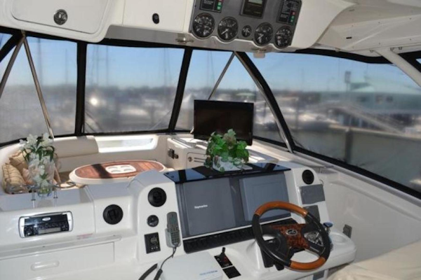 Sea Ray-550 Sedan Bridge 2005-Blood Money Saint Augustine-Florida-United States-Bridge Helm-3467199