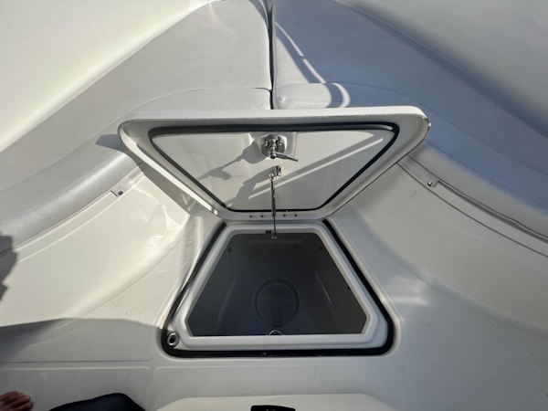 Hydra-Sports-3000 Center Console 2016-MARIA Miami-Florida-United States-3467981