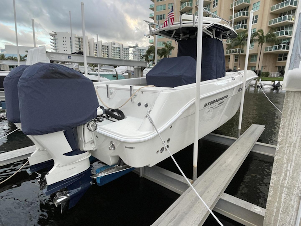 Hydra-Sports-3000 Center Console 2016-MARIA Miami-Florida-United States-3468002