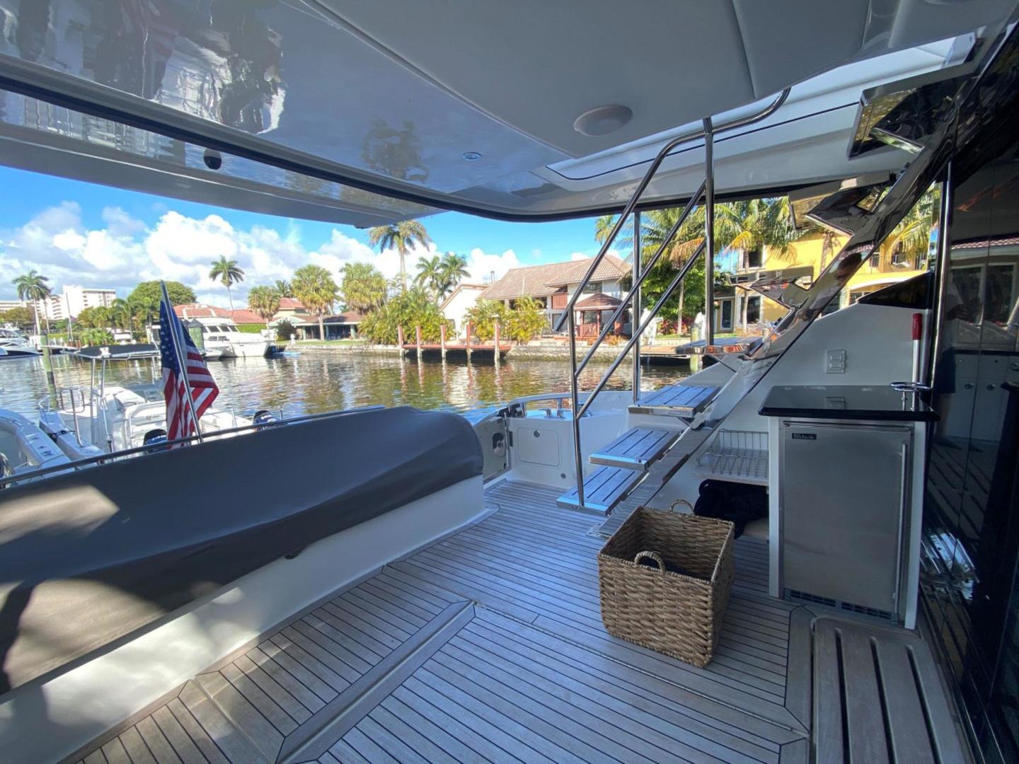 Sea Ray-L650 Fly 2016 -Fort Lauderdale-Florida-United States-3510310 | Thumbnail