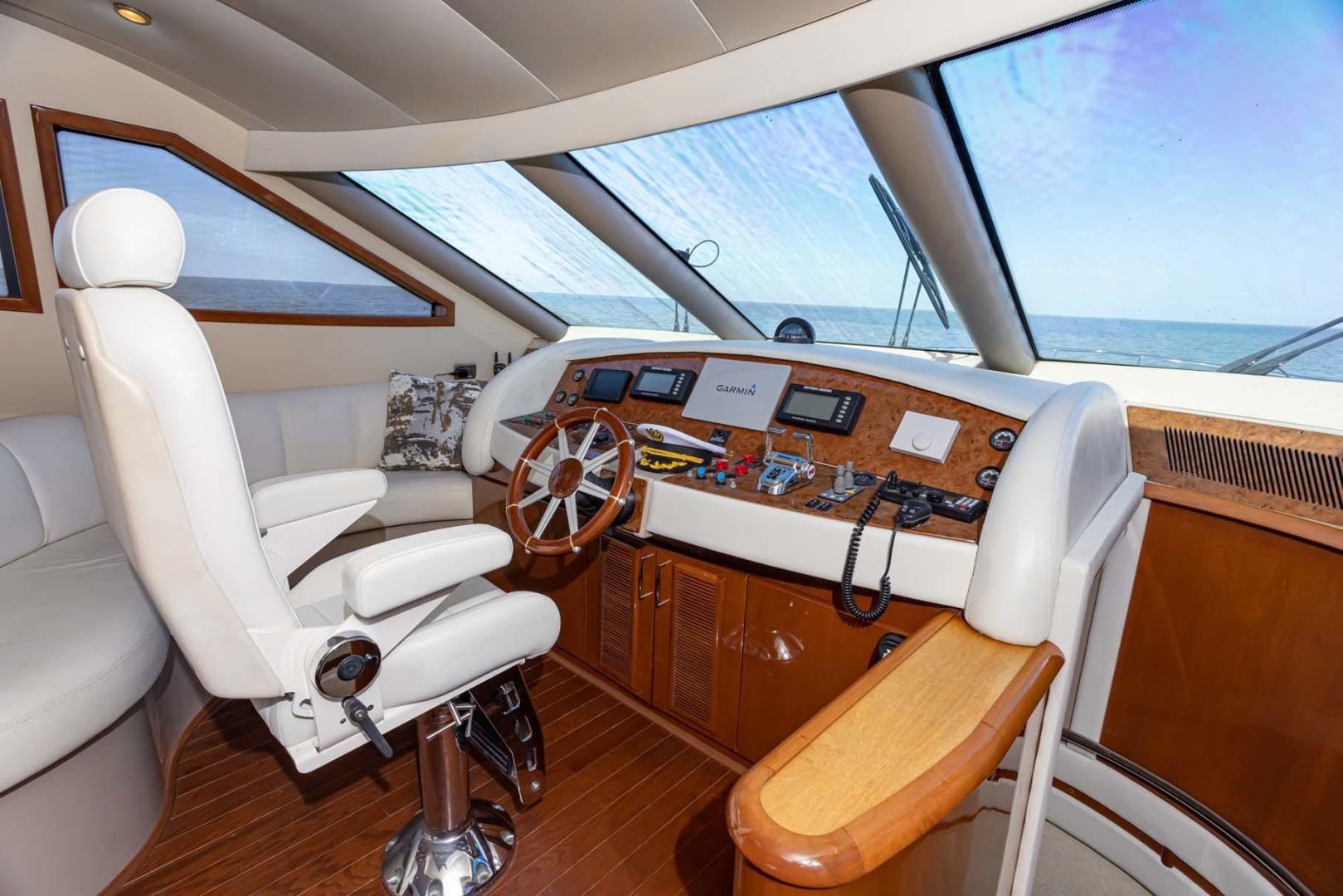 Marquis-65 2005-Decked Out New Orleans-Louisiana-United States-3527138 | Thumbnail