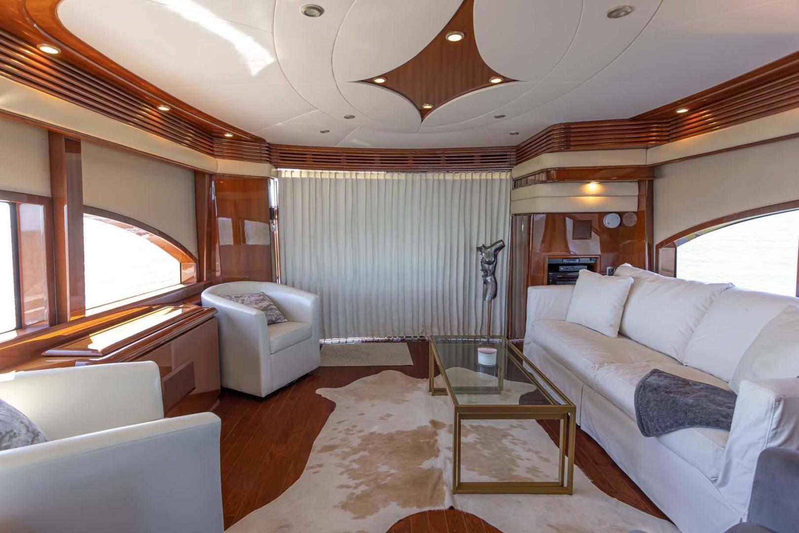 Marquis-65 2005-Decked Out New Orleans-Louisiana-United States-3527127 | Thumbnail