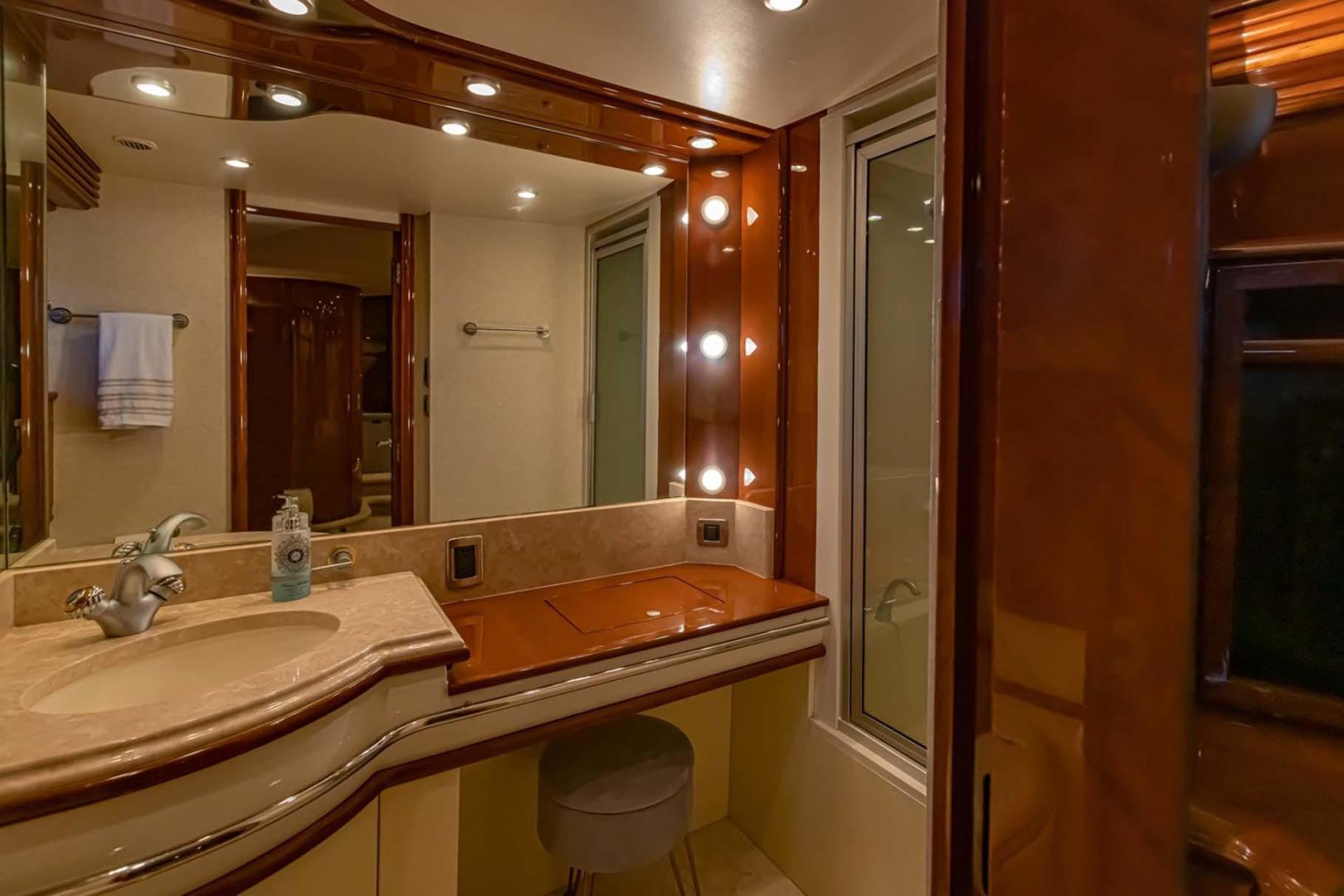 Marquis-65 2005-Decked Out New Orleans-Louisiana-United States-3527147 | Thumbnail