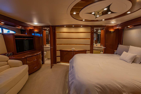 Marquis-65 2005-Decked Out New Orleans-Louisiana-United States-3527143