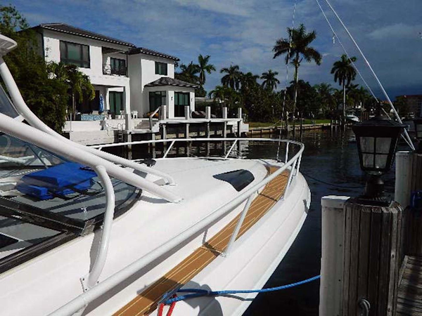 Intrepid-430 SY 2014-LUKE WARM Boca Raton-Florida-United States-3521570