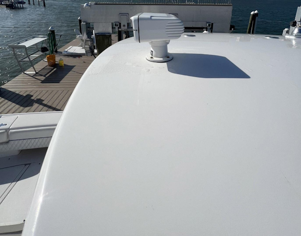 Intrepid-350 CC 2013 -Saint Petersburg-Florida-United States-3537015