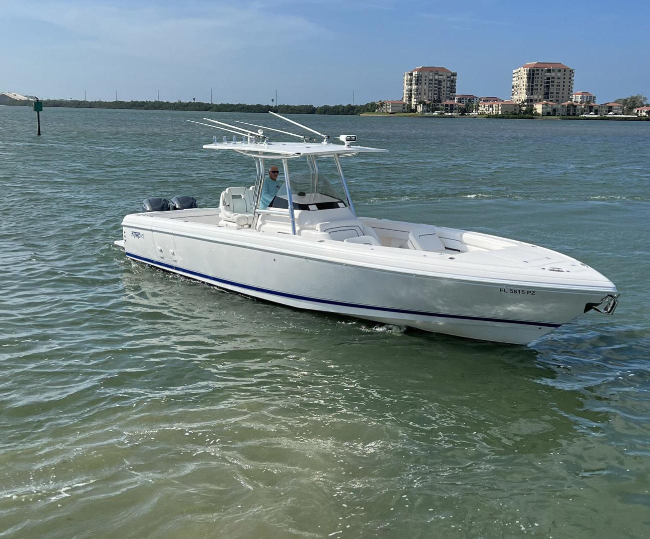 Intrepid-350 CC 2013 -Saint Petersburg-Florida-United States-3537052 | Thumbnail