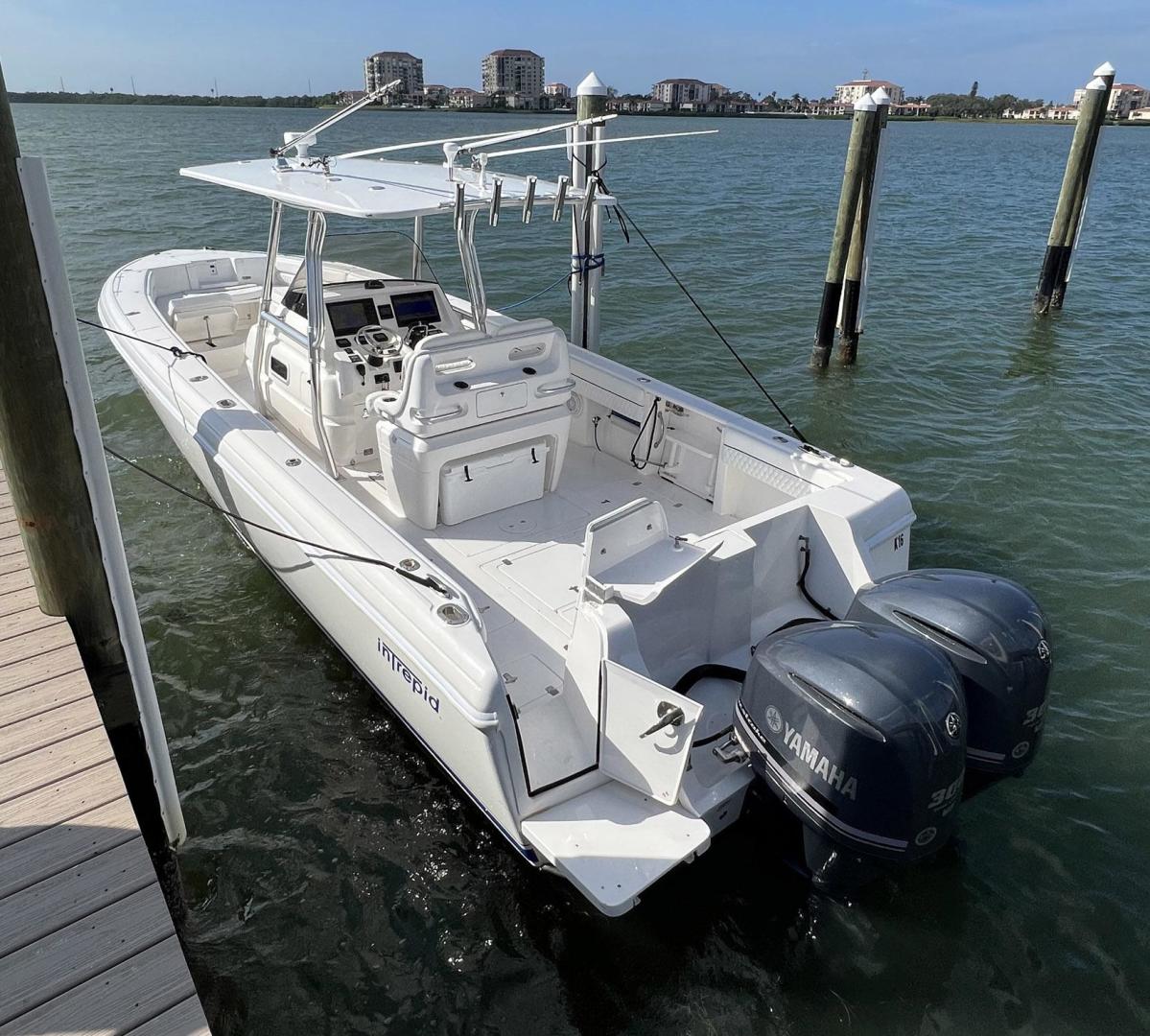 Intrepid-350 CC 2013 -Saint Petersburg-Florida-United States-3537048 | Thumbnail