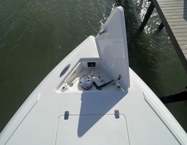 Intrepid-350 CC 2013 -Saint Petersburg-Florida-United States-3537003