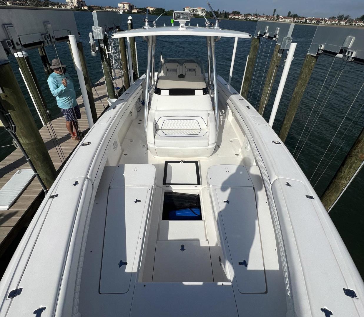 Intrepid-350 CC 2013 -Saint Petersburg-Florida-United States-3537011 | Thumbnail