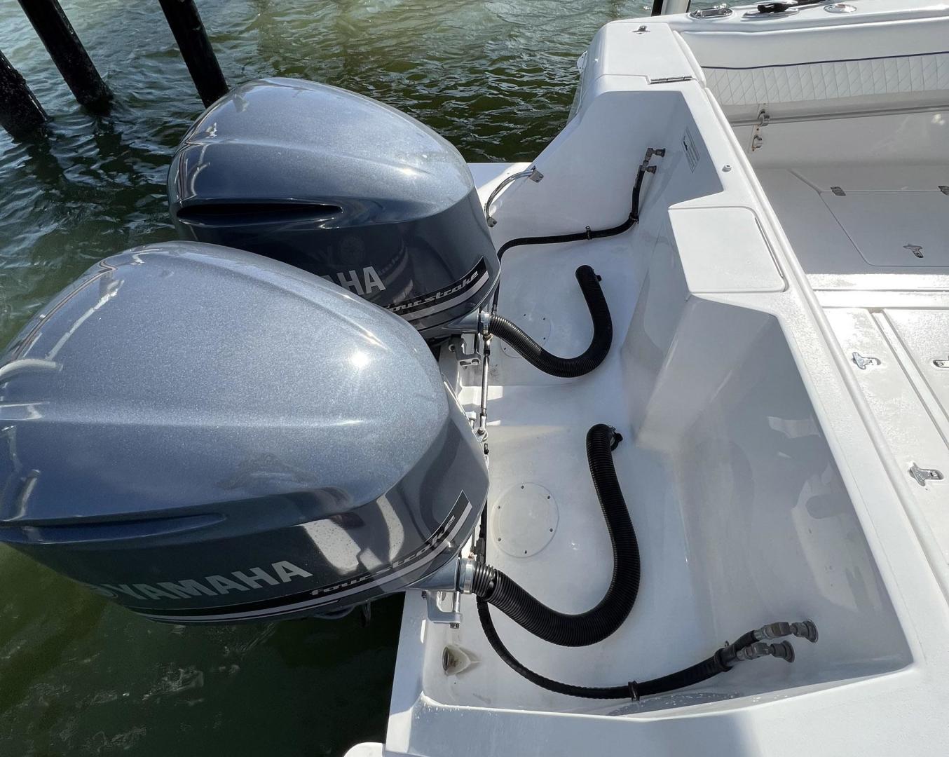 Intrepid-350 CC 2013 -Saint Petersburg-Florida-United States-3537046 | Thumbnail