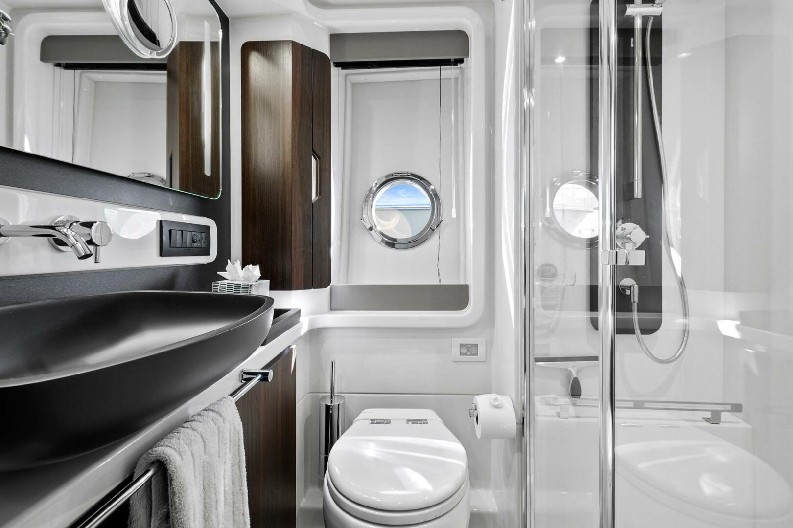 Azimut-Flybridge 2019-AT LAST North Palm Beach-Florida-United States-5129635 | Thumbnail
