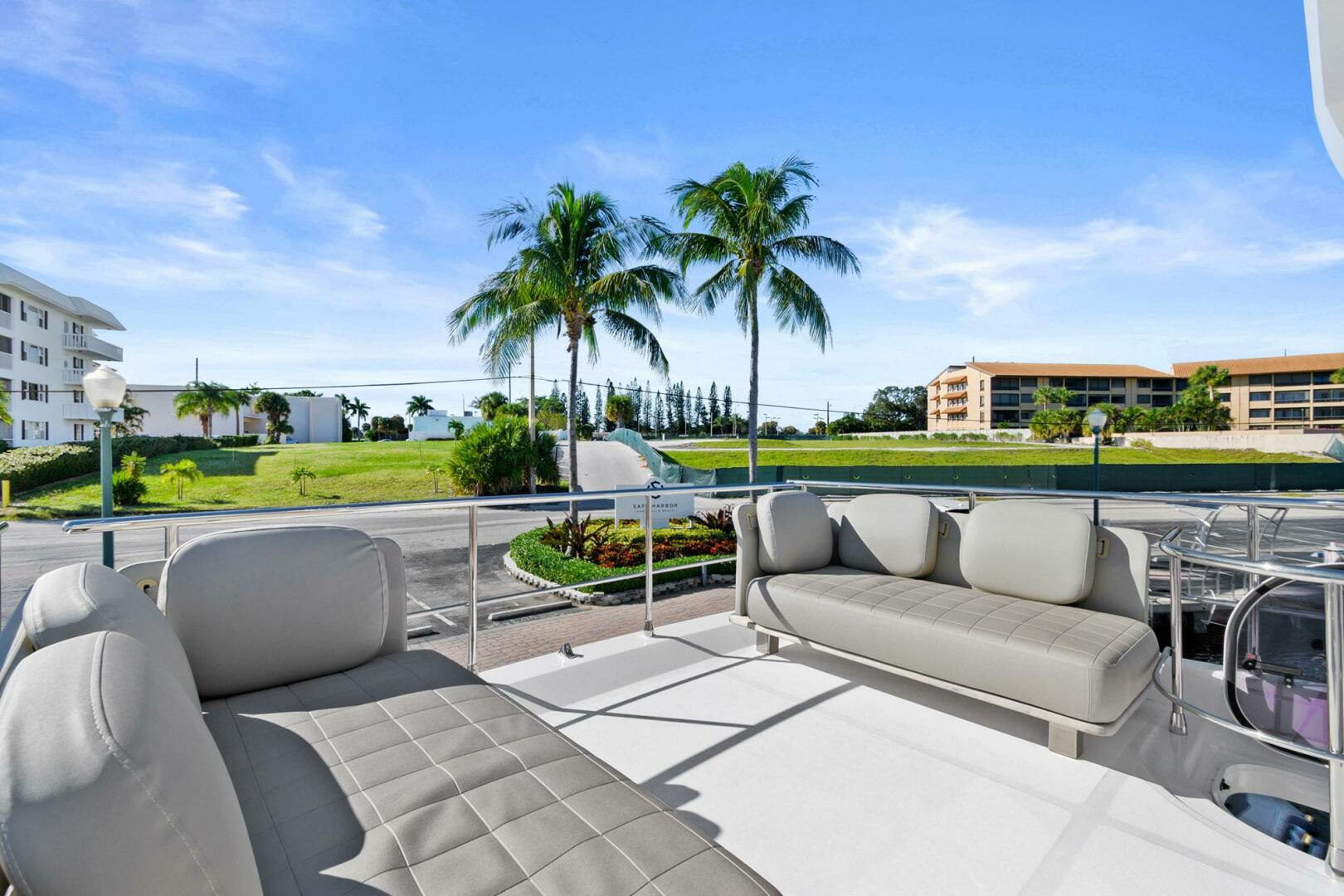 Azimut-Flybridge 2019-AT LAST North Palm Beach-Florida-United States-5129650 | Thumbnail