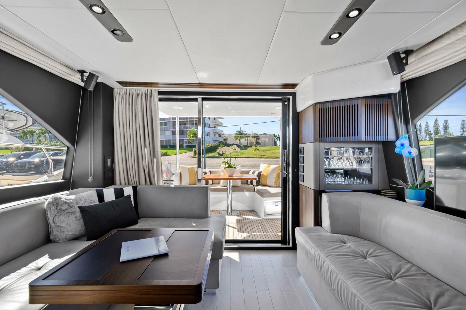 Azimut-Flybridge 2019-AT LAST North Palm Beach-Florida-United States-5129613 | Thumbnail